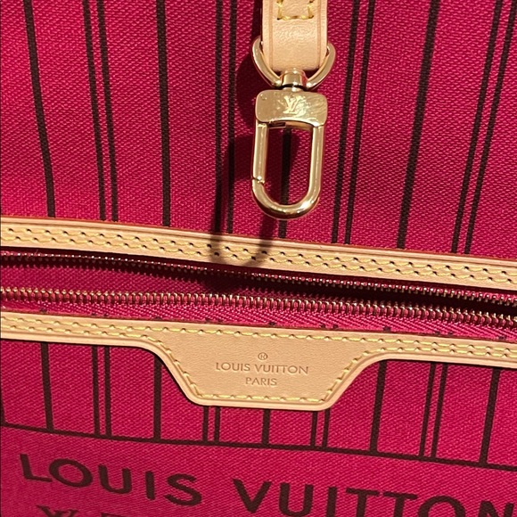 MORE PIX & A VIDEO NEVERFULL PIVOINE BAG W/ POUCH - Picture 3 of 15